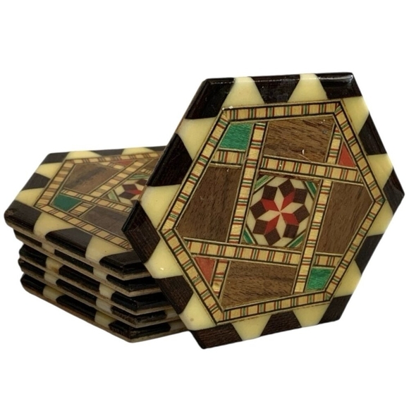 Vintage Set of 6 Geometric Pinwheel Wood Inlay Lacquer Marquetry Coaster Hexagon - Picture 3 of 4